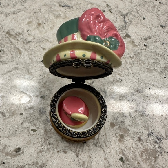 Vintage Porcelain Hat  trinket jewelry box with mini‎ hat inside - Picture 6 of 9